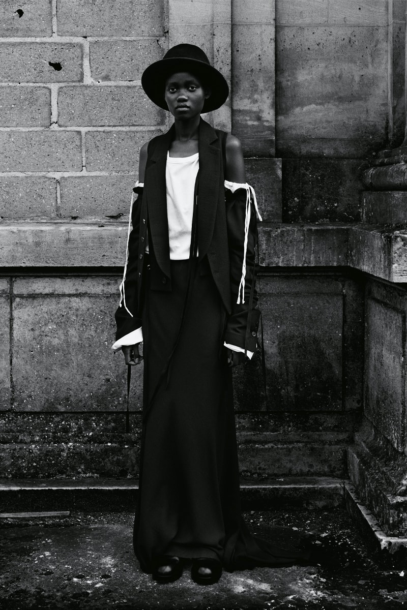 Ann Demeulemeester Fall Winter 2021 Lookbook Collection Paris Fashion Week Menswear Womenswear Androgyny Black and White Fashion