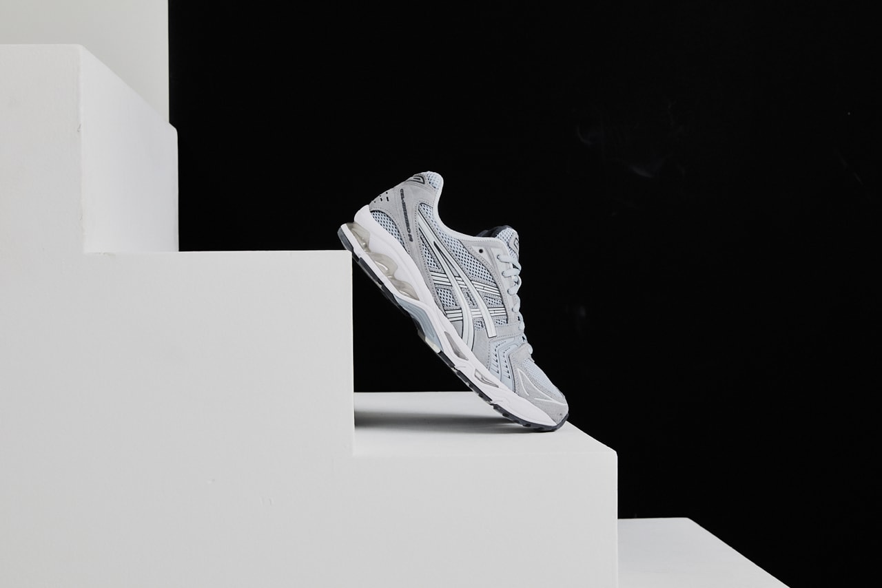 アシックスの00年代のスタイルを再創造した新作ゲルカヤノ14が登場 Hypebeast Jp アシックスの00年代のスタイルを再創造した新作ゲルカヤノ14が登場 Hypebeast Jp