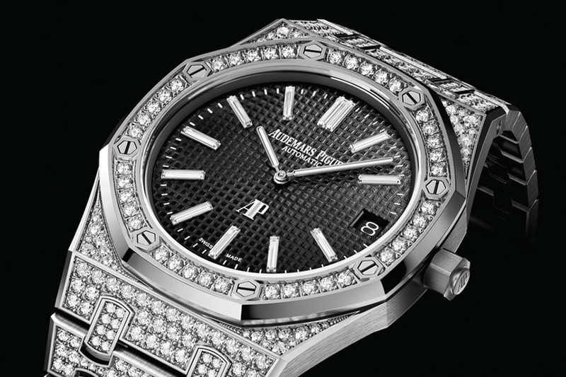 Audemars Piguet Unveils New Lineup of Iced-Out Royal Oak "Jumbo" Extra-Thin diamond-set iced-out 18-carat white gold executions light blue dial, black dial, pink golda