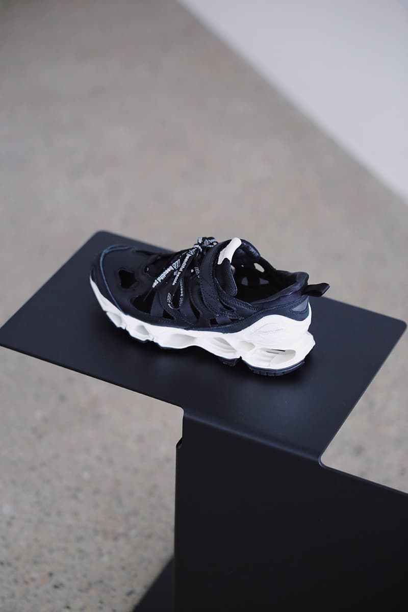 Hidenori Kumakiri beautiful people x mizuno collaboration sneaker infinity wave footwear CHRONO INX 9 backpack integrated fan japan japanese dover street market ginza