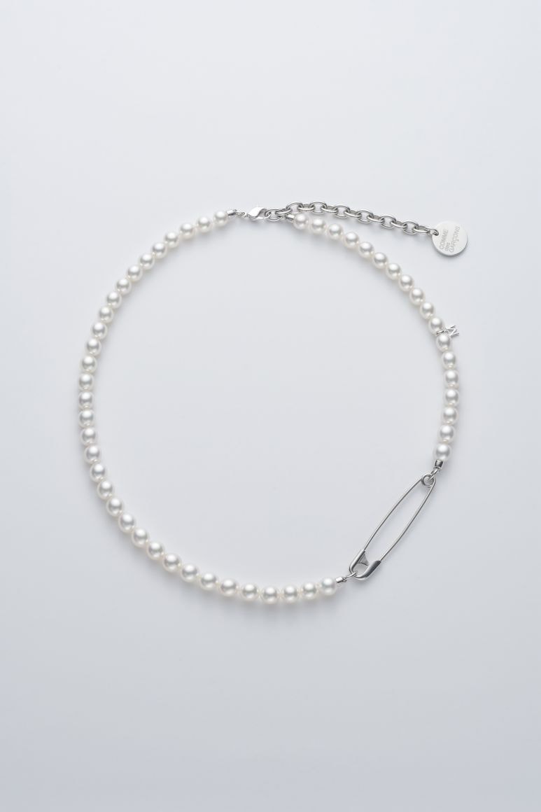 COMME des GARÇONS x Mikimoto Pearl Necklaces SS21 spring summer 2021 dover street market sign up collaboration jewelry collection silver stud safety pin