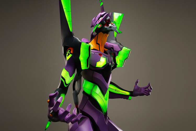 This Life-Size 'Evangelion' Eva Unit-01 Figure Towers at Over 7'6"