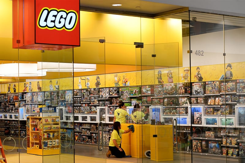 French Police are Hunting Down an International Group of LEGO Thieves