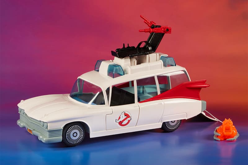 hasbro kenner classics ghostbusters ecto 1 car bug eye fearsome flush toys collectibles figures walmart pre order 