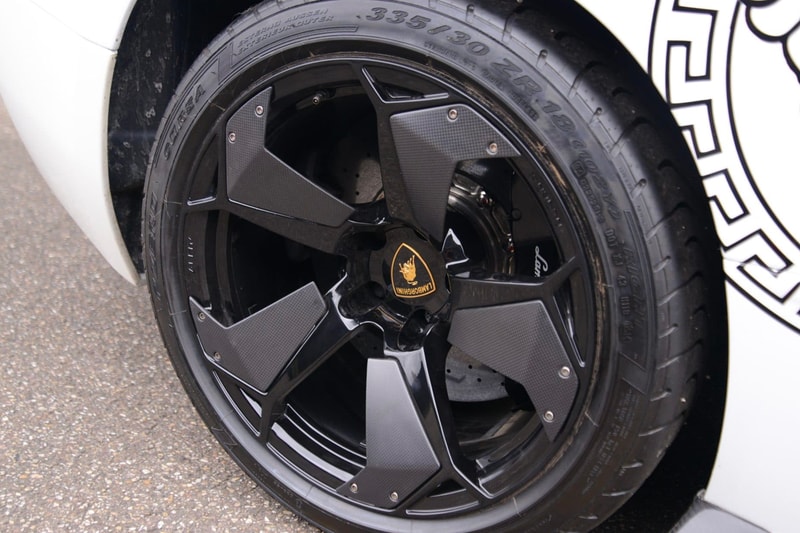 Lamborghini Murcielago 2012 Versace Coupe Bob Forstner Listing gianni versace supercars exotics lambo medusa Italian fashion house horsepower 