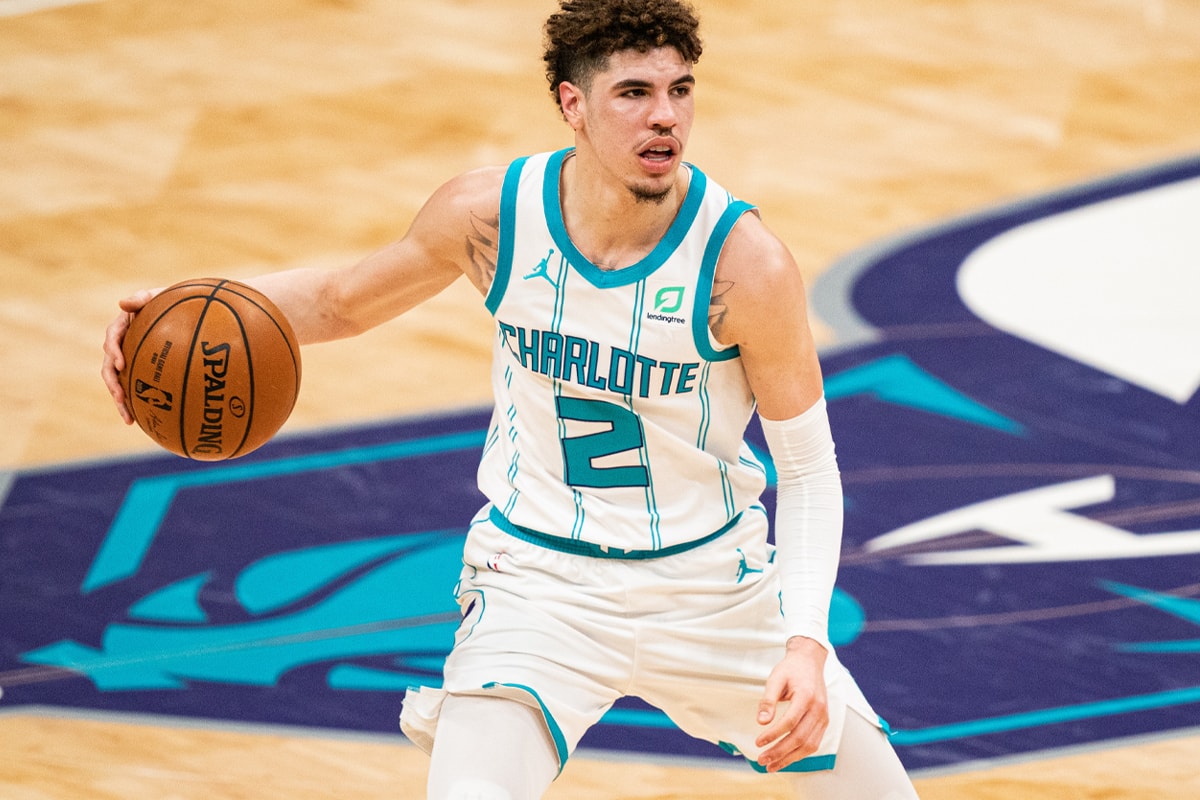 LaMelo Ball Out Indefinitely Fractured Wrist NBA Charlotte Hornets Michael Jordan Lebron James Kia Rookie of the Year Basketball NBA