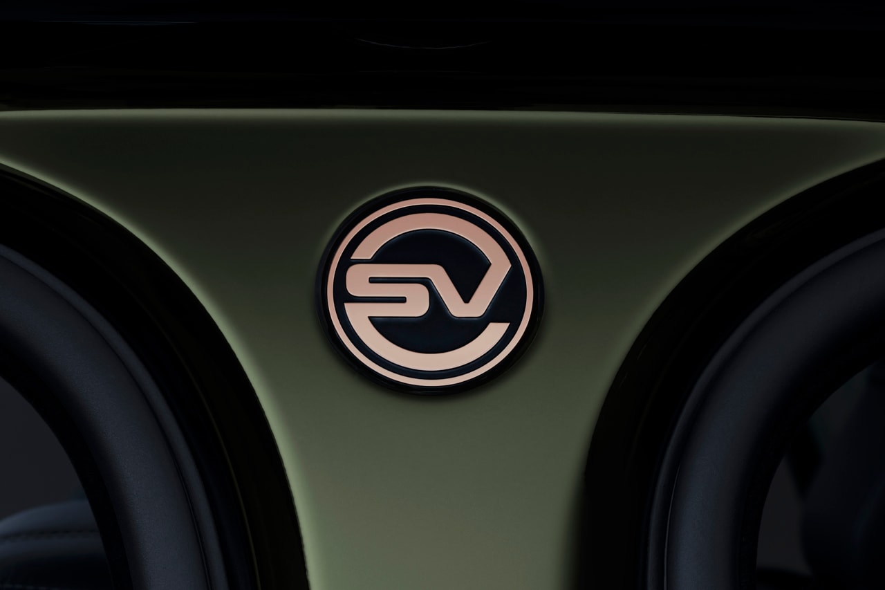 Land Rover Range Rover SVAutobiography Dynamic Ultimate Editions Limited Rare Custom Satin Finish Paint Job Carbon Fiber V8 Power Speed Luxury SUVs Long Wheel Base LWB SWB