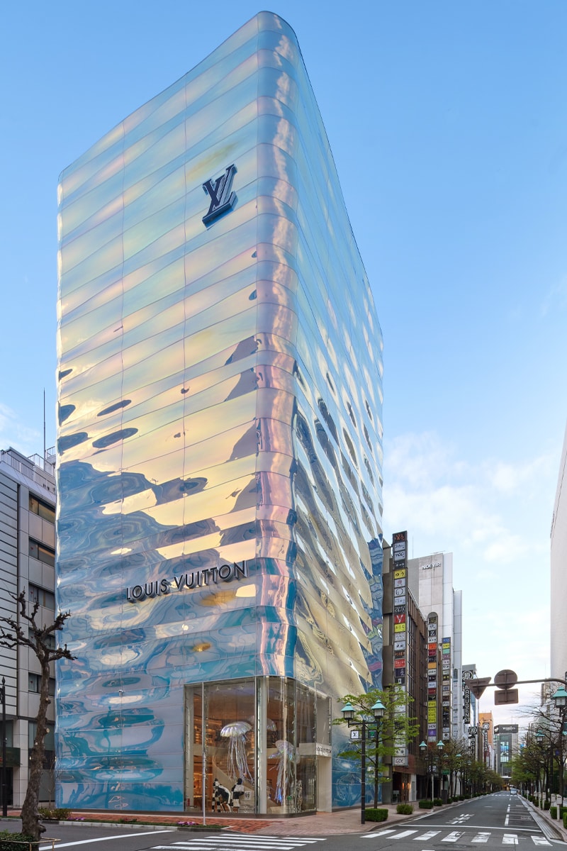 Louis Vuitton's Ginza Namiki Tokyo Flagship Store Is Officially Open Jun Aoki Peter Marino Tokyo’s Ginza district 