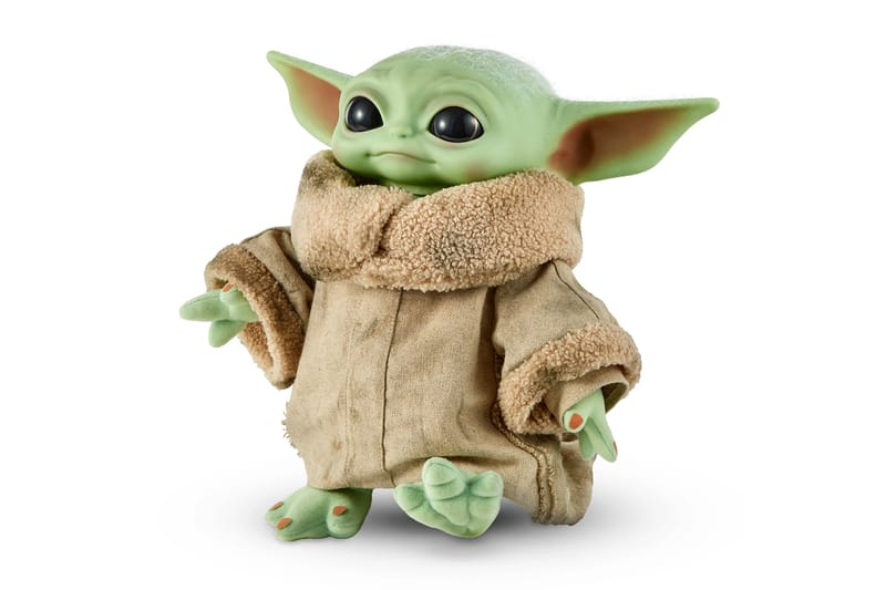 baby yoda muñeco mattel