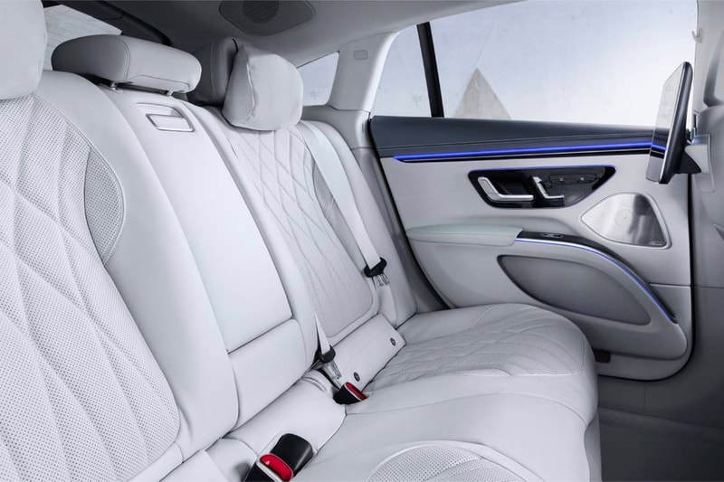 Mercedes-Benz Reveals Official Images of Its EQS Electric Interior Hyperscreen Electric Vehicle EV electric car luxury sedan monolithic sheet MBUX hyperscreen