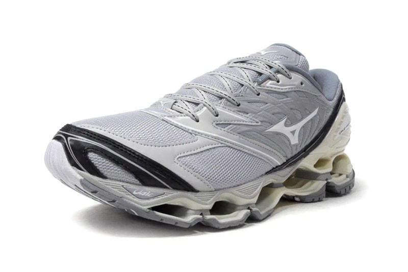 mizuno wave prophecy gray running shoes white black official release date info photos price store list buying guide