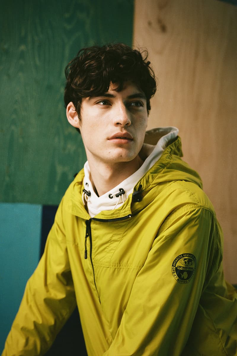 napapijri circular series windbreaker rainforest jacket spring summer 2021 details sustainable econyl regenerated nylon recyclable cradle to cradle certified gold