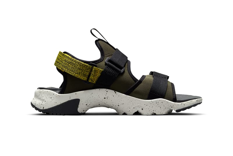 Nike Canyon Sandal \