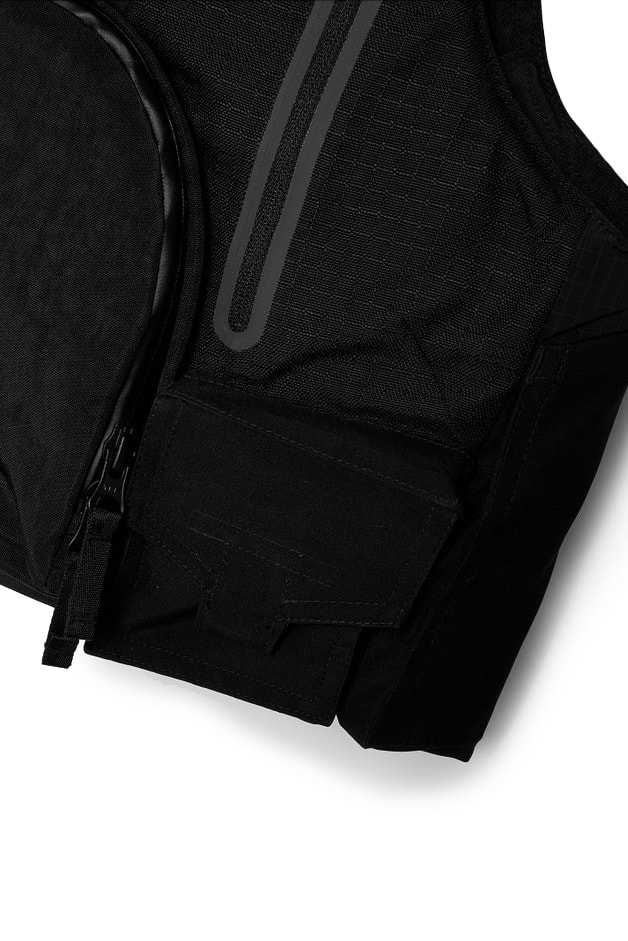 Drake x Nike NOCTA GORE-TEX Capsule Release Date black colorway price info buy  DA3991-010 DC9879-010 DA3987-010 sivasdescalzo atmos tech 12 web store resale rep waterproof cargo vest jacket shirt tee swoosh hat cap hoodie sweater logo