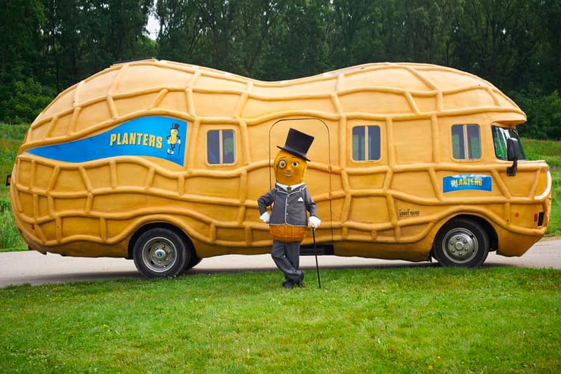 Planters Is Looking for Driver For Its 26-Foot-Long NUTmobile Wienermobile oscar myers weiner snacks peanuts fiberglass creations promotional marketing 