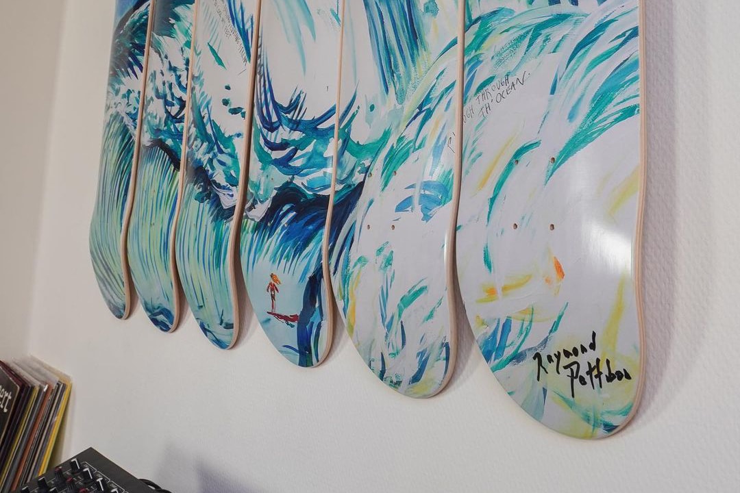 raymond pettibon the skateroom six deck charity set waves surfing no title i see the painting afghanistan skateboard schools charity donation official release date info photos price store list buying guide