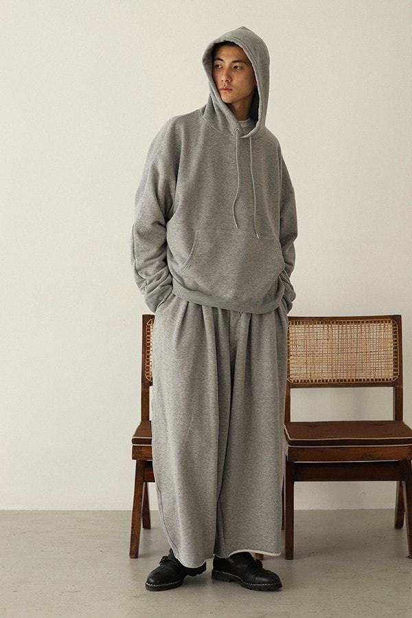 Sillage Essential Collection 2021 Release Info Minimalist Staples fashion collection pants T-shirts Tropical Wool Loop Wheel Grey