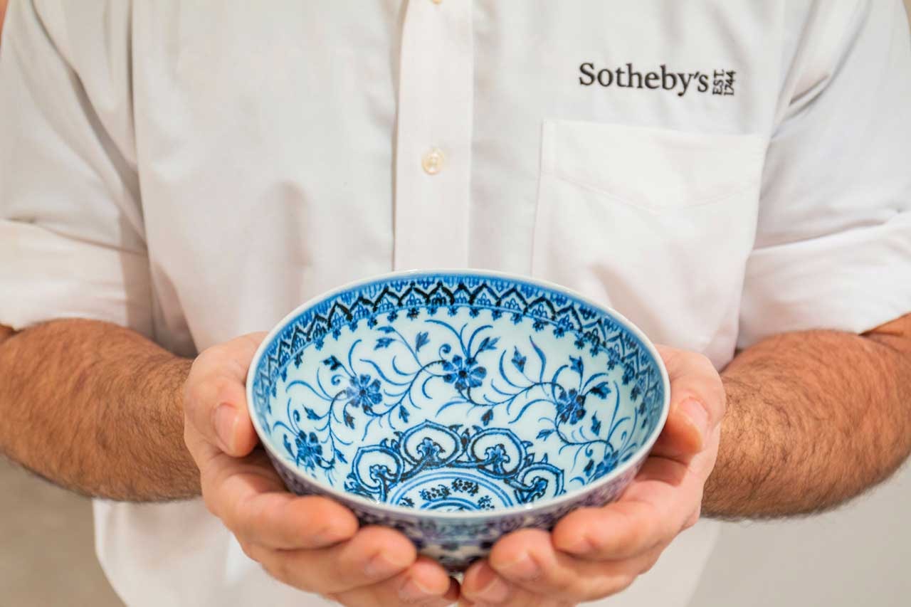 A Rare Chinese Artifact Worth Up to $500,000 Was Found at a U.S. Yard Sale sotheby's artifact art