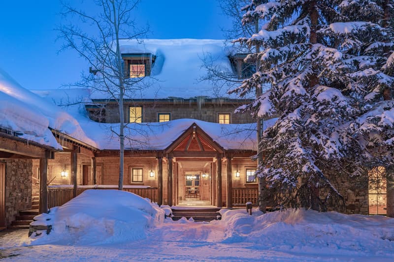 tom cruise sothebys realty Telluride Colorado ranch estate listing actor mission impossible luxury cabins getaways homes design wood nature skiing 