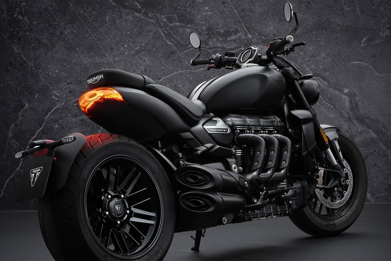 triumph motorcycles rocket 3 r gt triple black 2500 cc engine limited edition bikes 