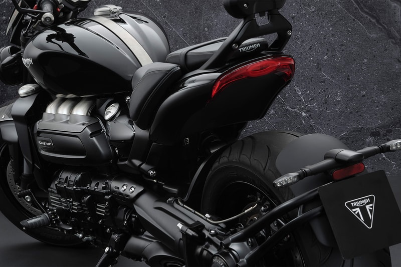 triumph motorcycles rocket 3 r gt triple black 2500 cc engine limited edition bikes 