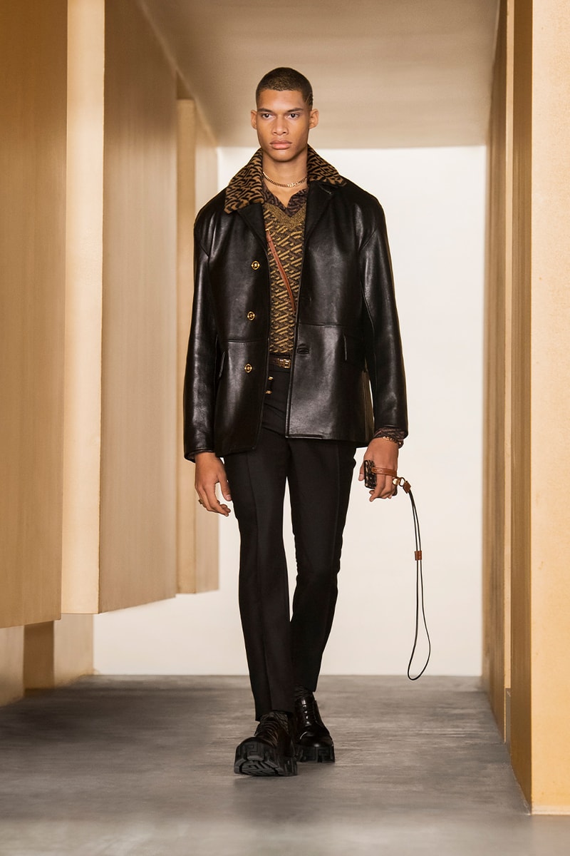 Versace Fall/Winter 2021 "Inside La Greca" Info Donatella Versace information 2021