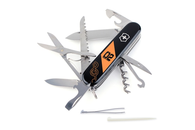 Piapro Characters Victorinox Swiss Army Knife accessories tools knives huntsman hunt outdoor resin stainless steel camping info