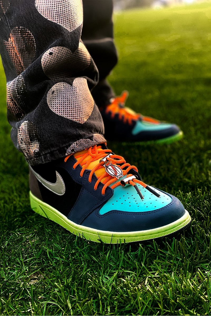 99%IS- UPSIDE DOWN ATT1%TUDE SHOELACES Info footwear fashion korea Blue pink beige orange Bajowoo