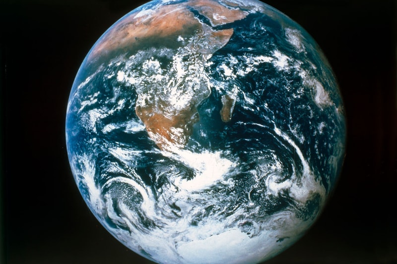 Google Earth Introduces 4D Timelapse Showing How Humans Are Slowly Killing the Planet satellite images nasa usgs european space commission climate change