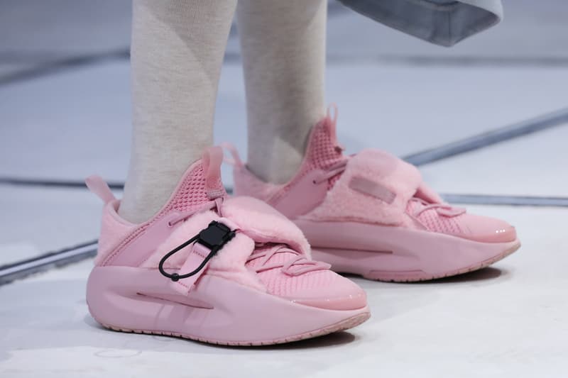 Li-Ning Fall/Winter 2021 Footwear Collection fw21 china dwayne wade way of sneaker shoe menswear runway show shanghai