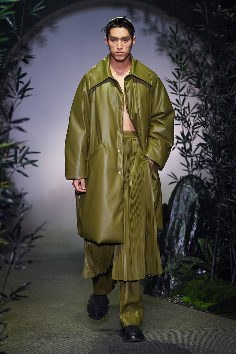 Angel Chen Fall/Winter 2021 Collection Runway show lookbook fw21 canada goose rombaut collaboration dragon lady boots jacket tie dye black white anna may wong daughter of butterfly actress