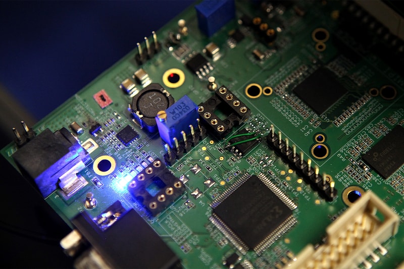 cisco computer chips semiconductors microchips manufacturing shortage global six months 