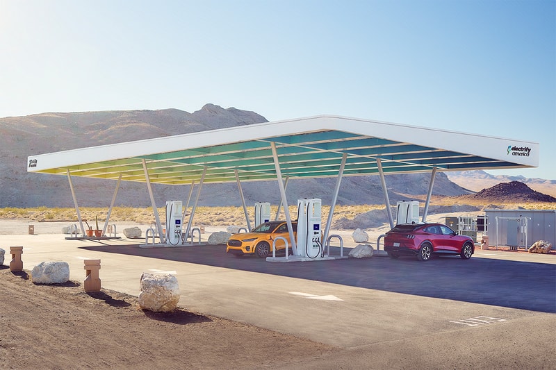 electrify america united states electric car vehicle chargine stations expansion goals plans 2022 