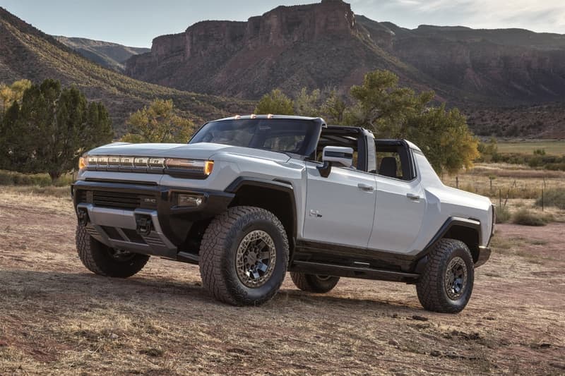 general motors gmc hummer electric vehicle car ev barrett jackson auction charity donation proceeds