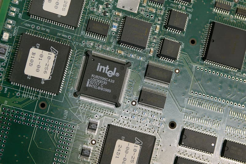 intel silicon microchips semiconductors global shortage crisis automotive industry automakers production manufacturing fabrication president joe biden administration