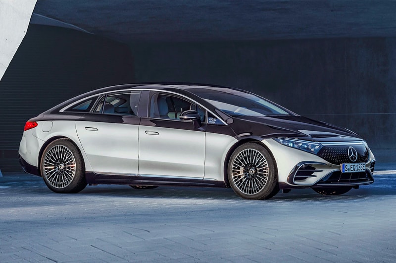 Mercedes-Benz Officially Releases Its First All-Electric Sedan electric cars electric vehicles german automaker mercedes-benz eqs 