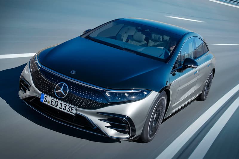 Mercedes-Benz Officially Releases Its First All-Electric Sedan electric cars electric vehicles german automaker mercedes-benz eqs 