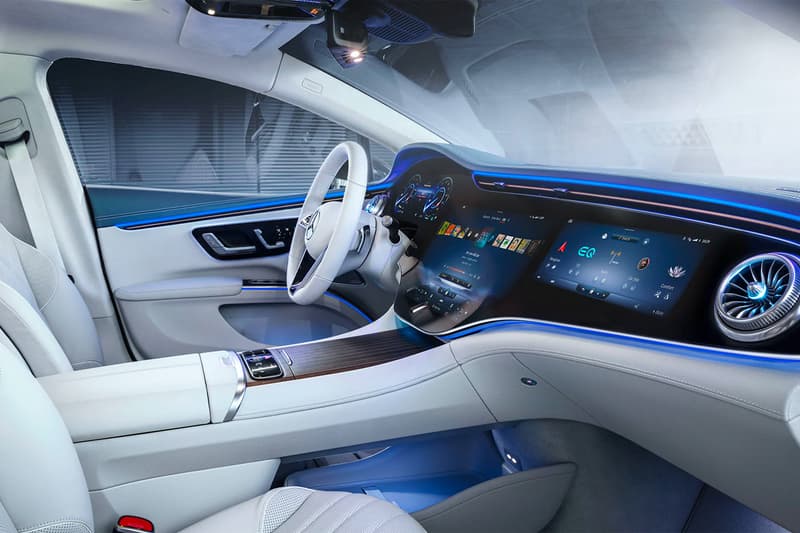 Mercedes-Benz Officially Releases Its First All-Electric Sedan electric cars electric vehicles german automaker mercedes-benz eqs 