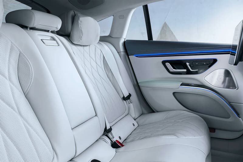 Mercedes-Benz Officially Releases Its First All-Electric Sedan electric cars electric vehicles german automaker mercedes-benz eqs 
