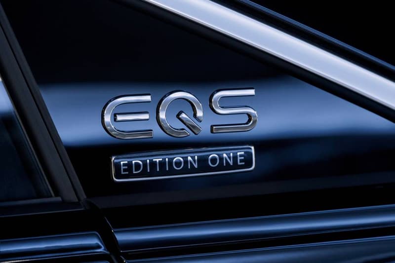 Mercedes-Benz Officially Releases Its First All-Electric Sedan electric cars electric vehicles german automaker mercedes-benz eqs 