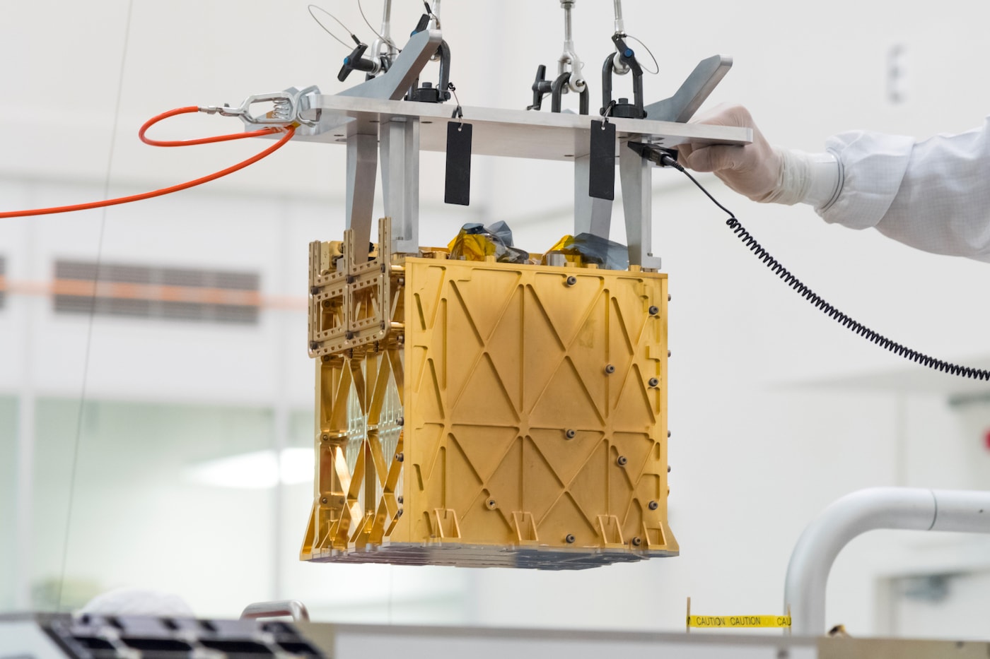 NASA Perseverance Rover Convert Mars Air Breathable Oxygen Info
