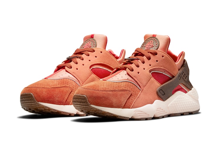 Nike Air Huarache Appears in Peachy "Turf Orange"