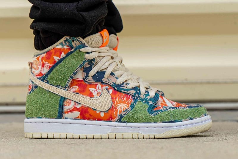 nike sb dunk floral