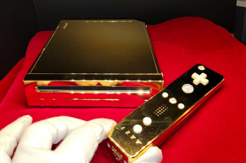 Queen Elizabeth II's 24K Gold Nintendo Wii Is Now up for Sale