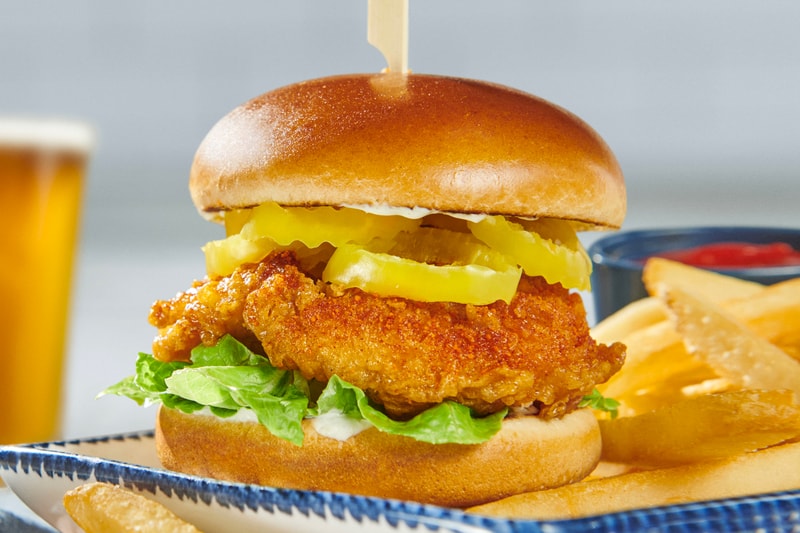 Red Lobster Nashville Hot Chicken Codzilla Sandwich Release Info texas fish sandwich burger coleslaw fish n chips 