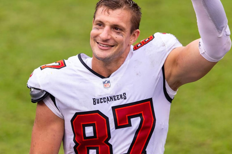Rob Gronkowski Sets Guinness World Record for Catching a 600-Foot Pass From a Helicopter