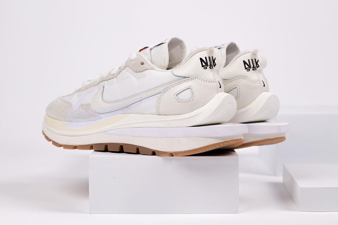 Sacai x Nike Vaporwaffle "Sail"