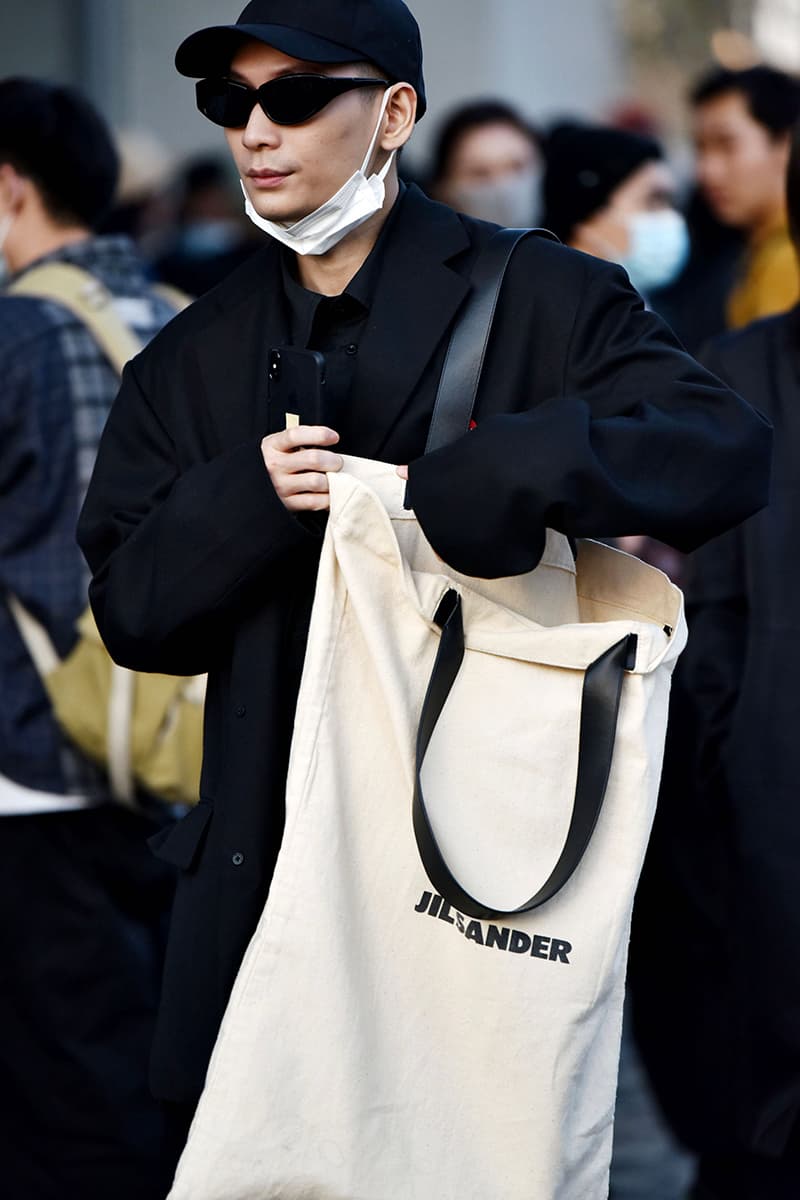 Shanghai Fashion Week FW21 Street Style Looks Autumn black and white accessories coats