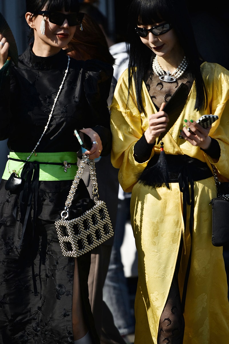 Shanghai Fashion Week FW21 Street Style Looks Autumn black and white accessories coats