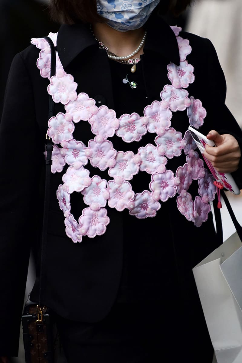 Shanghai Fashion Week FW21 Street Style Looks Autumn black and white accessories coats